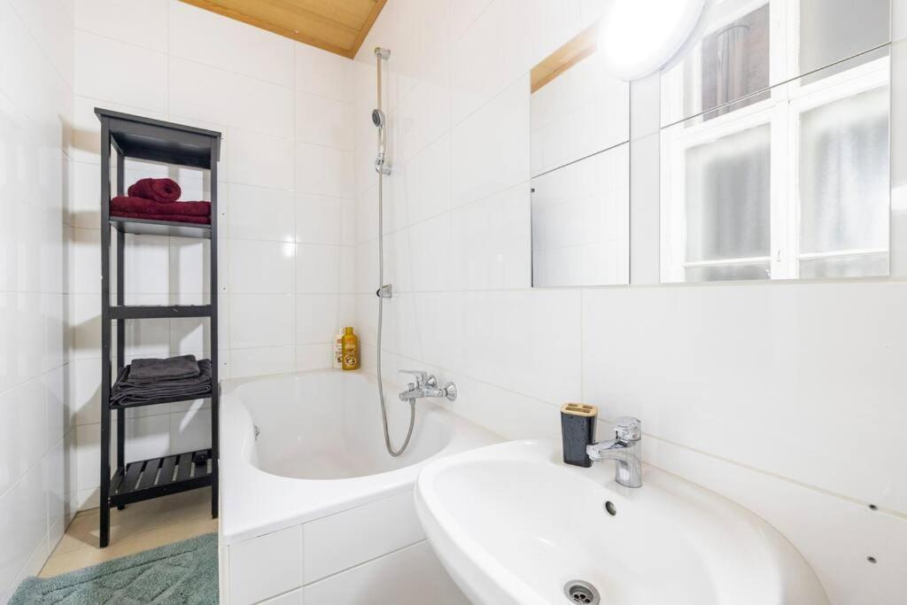 Charming Spacious Apartment Wien Ngoại thất bức ảnh